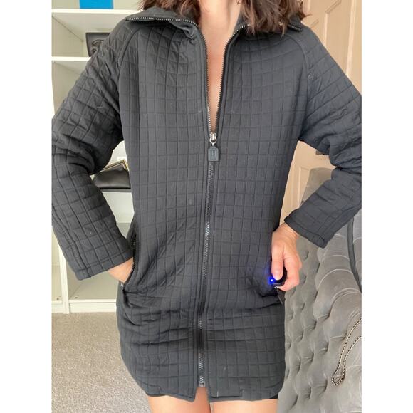 Vintage FENDI Jeans Roma Amor Black Quilted Zip Midi Jacket Size 42 - Picture 2 of 16